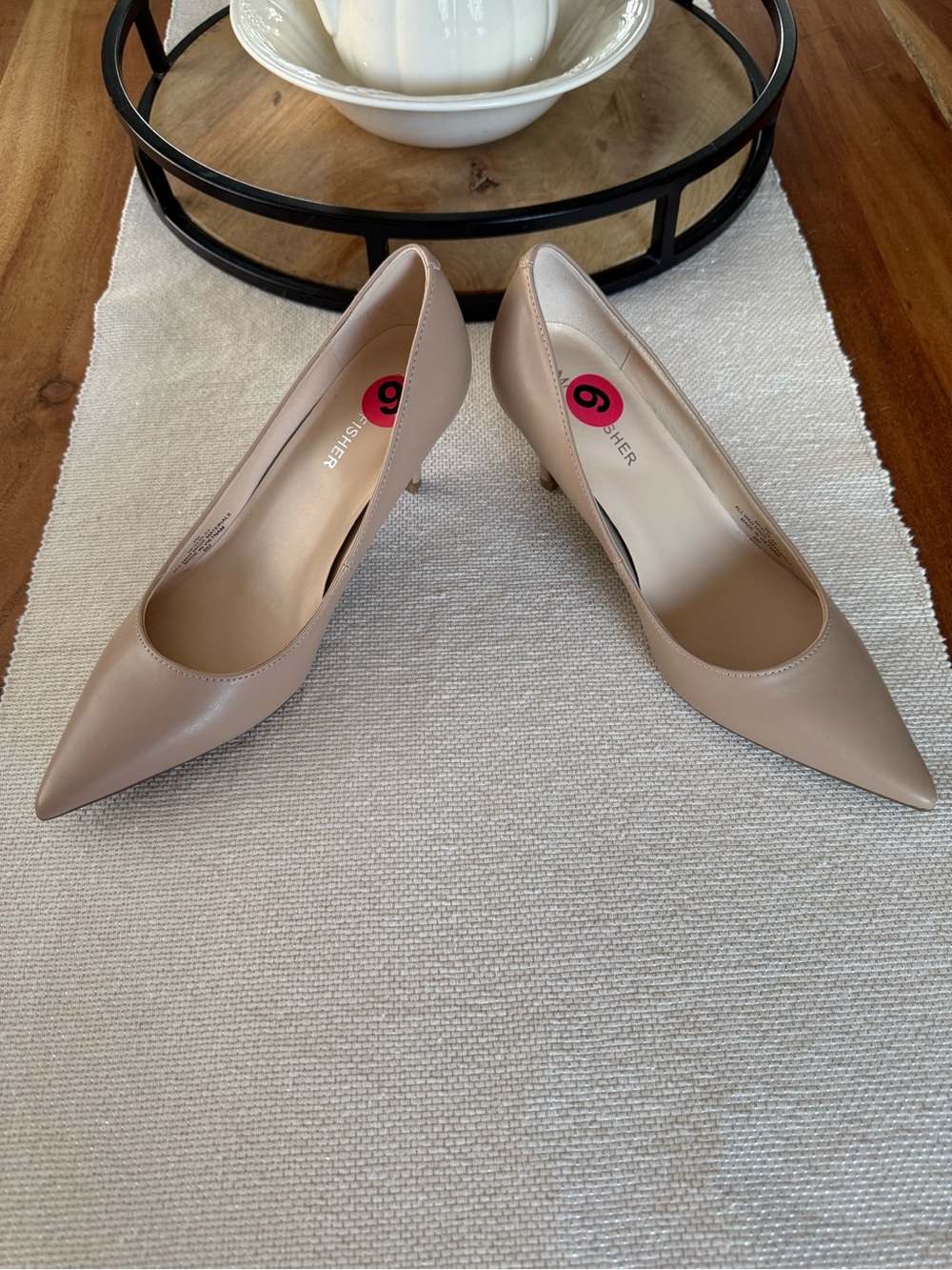 MARC FISHER Aloha Pointed Toe Kitten Heel Pumps - Nude, 6M, NWT